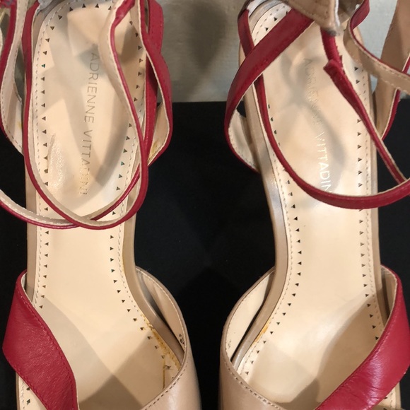 Adrienne Vittadini Xtra Sandals Tan and Red - Picture 5 of 16